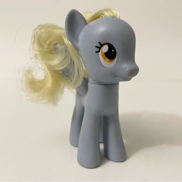 My Little Pony Derpy Hooves 3" Toys R Us Favorites MLP 2010 - Picture 7 of 16